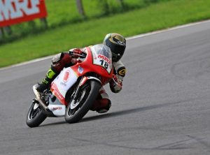 Honda rider Senthil Kumar finished 1st in Pro Stock 165cc