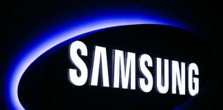 Samsung logo at Samsung Customer Service Center