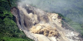 nepal landslide-2