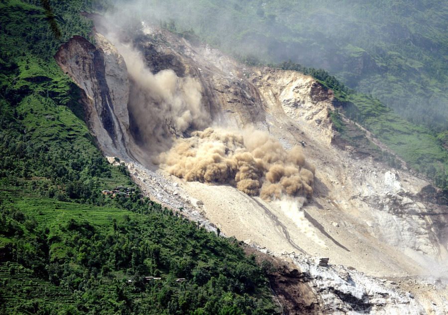 nepal landslide-2